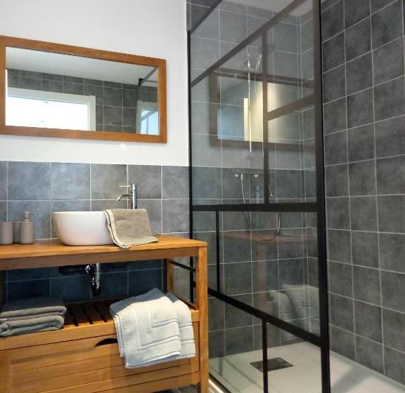 Семейный Номер, Chambres D'hôtes Quatre Mains