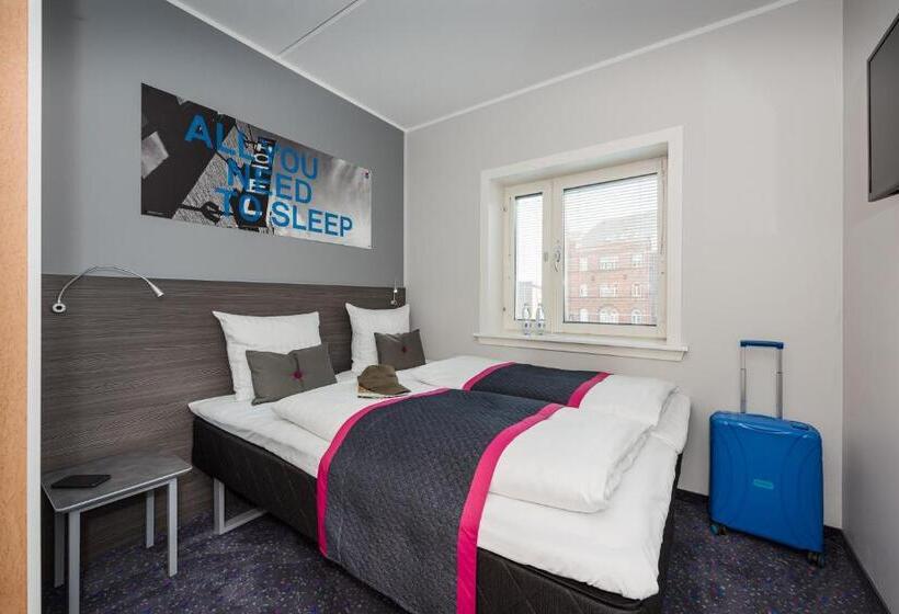 Номер Стандарт, Cabinn Odense