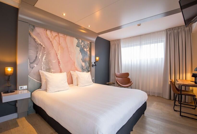 Номер Deluxe, Leonardo Hotel Almere City Center