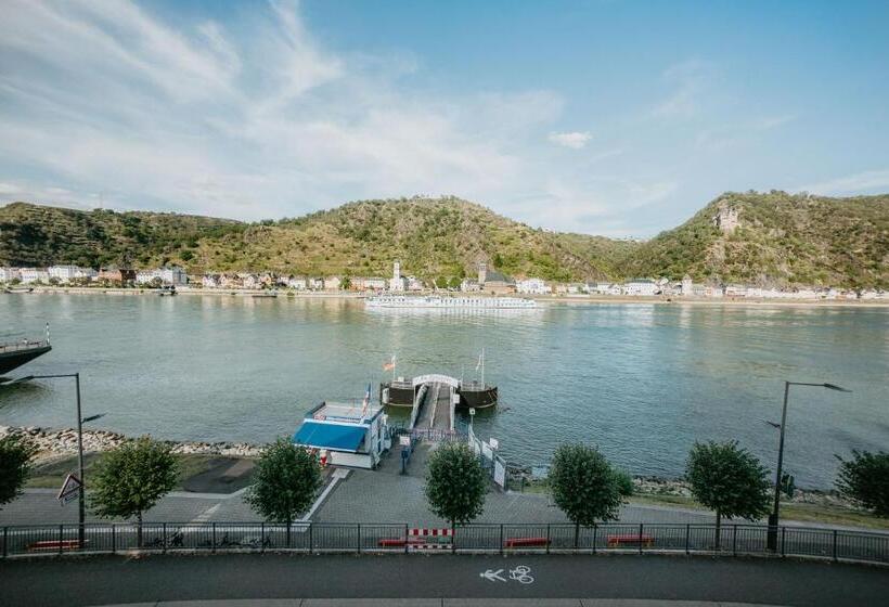 带景观的三人标准房间, Rheinfels