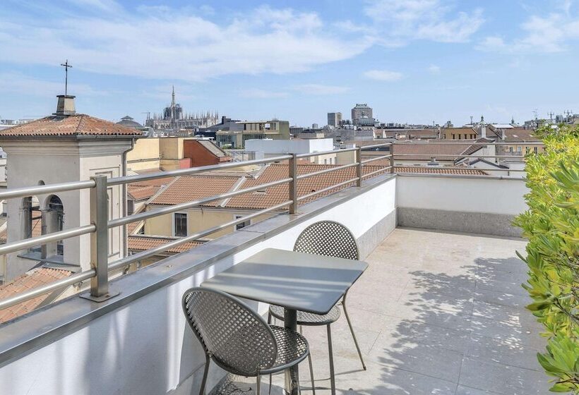 اتاق استاندارد با تراس, B&b Hotel Milano City Center Duomo