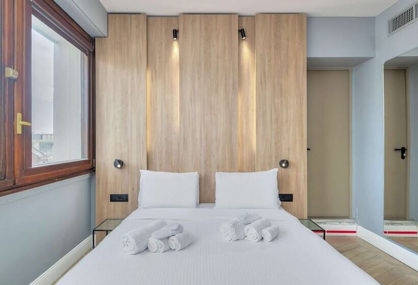 اتاق استاندارد با تراس, B&b Hotel Milano City Center Duomo