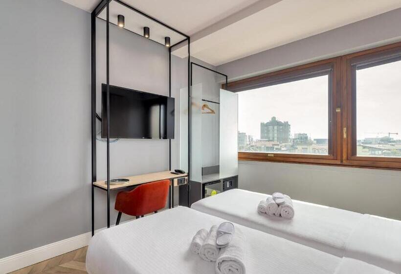 اتاق استاندارد برای معلولان, B&b Hotel Milano City Center Duomo
