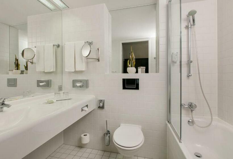 سوییت جونیور, Arcotel Camino Stuttgart