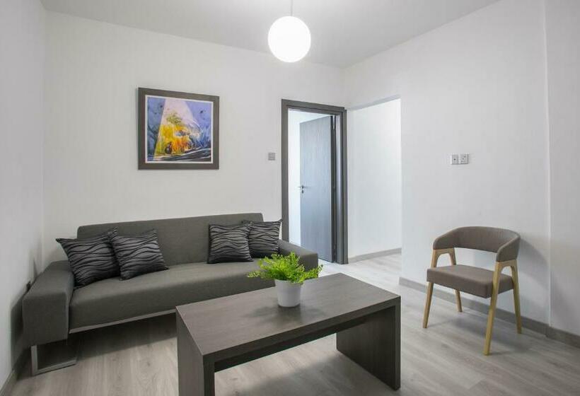 آپارتمان سوپریور 2 خوابه, Blazer Residence