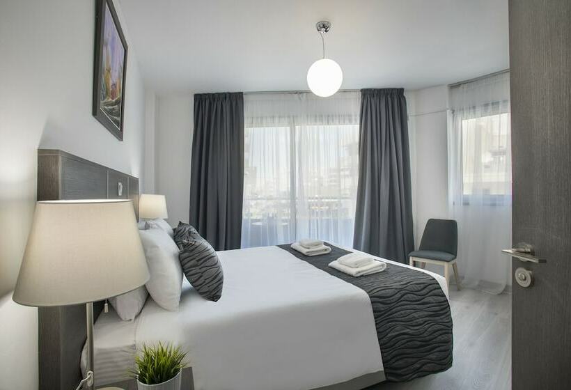 آپارتمان سوپریور 3 خوابه, Blazer Residence
