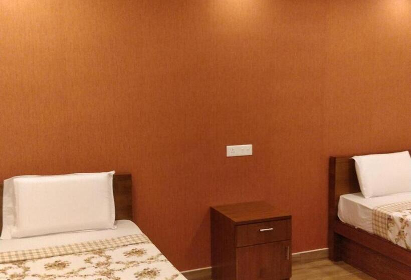 اتاق استاندارد, Majestic Inn