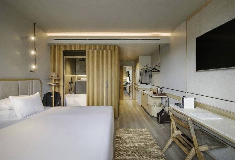 اتاق پرمیوم, Only You Hotel Málaga