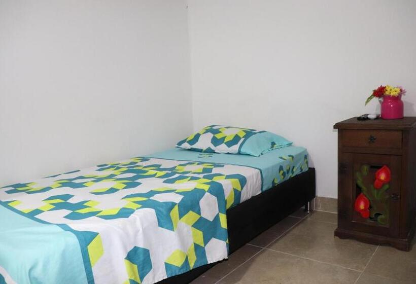 Quarto Estandar Individual, Rio Colors   Hospedaje