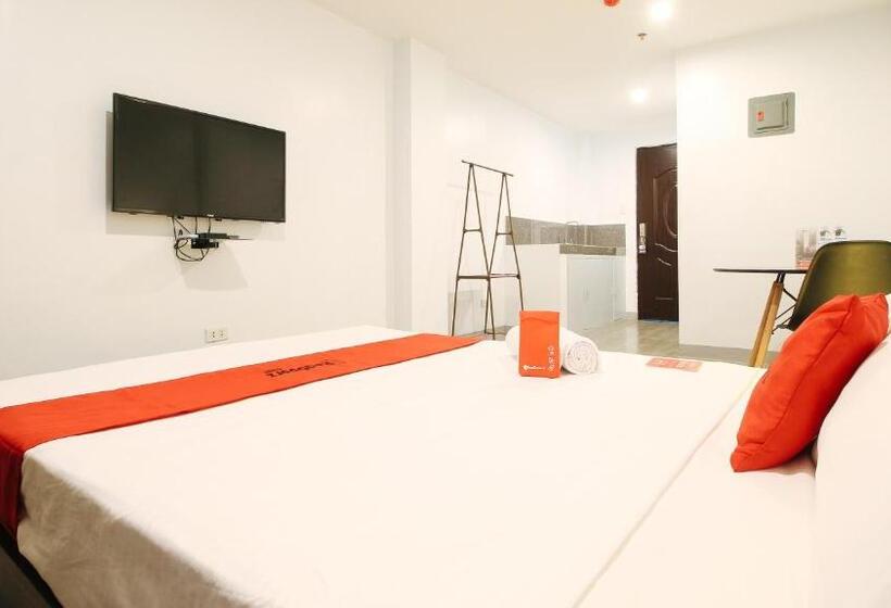 اتاق لوکس, Reddoorz Near Zobel Roxas St