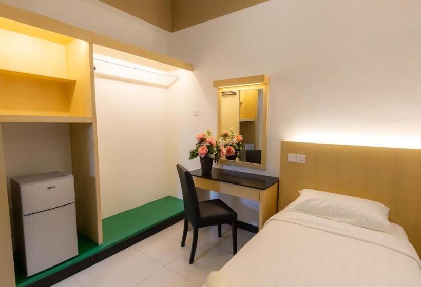 豪华家庭房间, Scott Service Suites