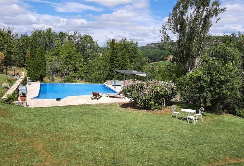 Номер Стандарт, Manoir Le Moulinal47   Vue Panoramique