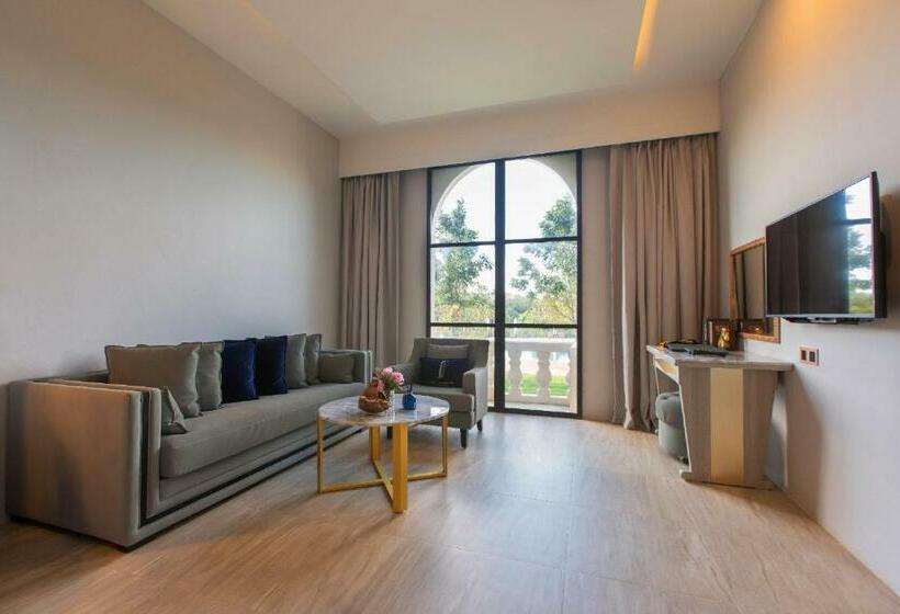 디럭스 룸, Jupiter Trevi Resort And Spa