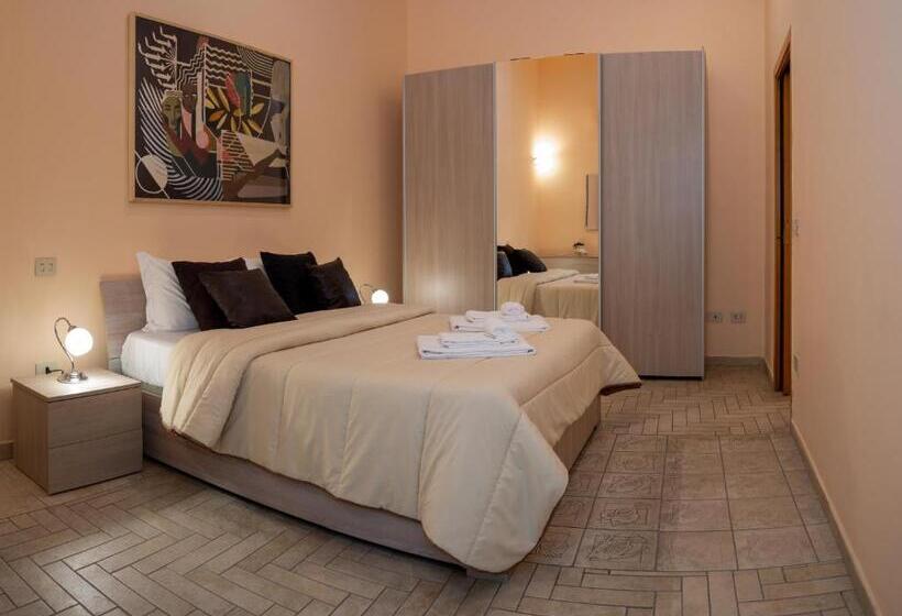 سوئیت جونیور خانوادگی, Naro Suites And Rooms