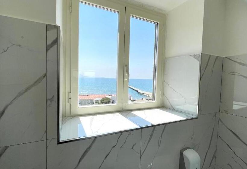 اتاق استاندارد با تخت بزرگ, Naro Suites And Rooms