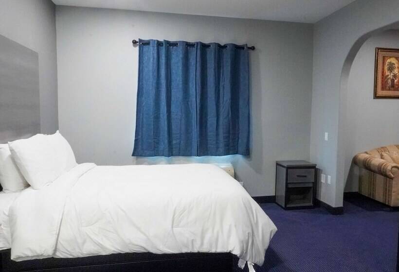 Люкс с гидромассажем, Americas Best Value Inn And Suites Bush International Airport