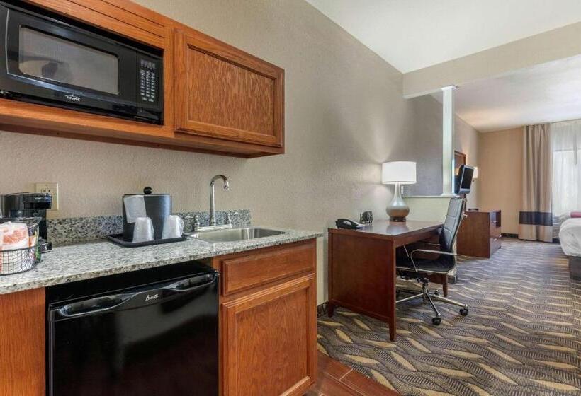 Люкс, Comfort Suites