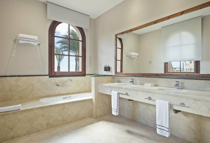سوئیت رویال, Melia Villaitana
