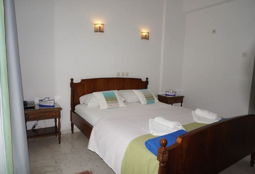 Номер Стандарт Вид на Сад, Adonis Hotel Naxos