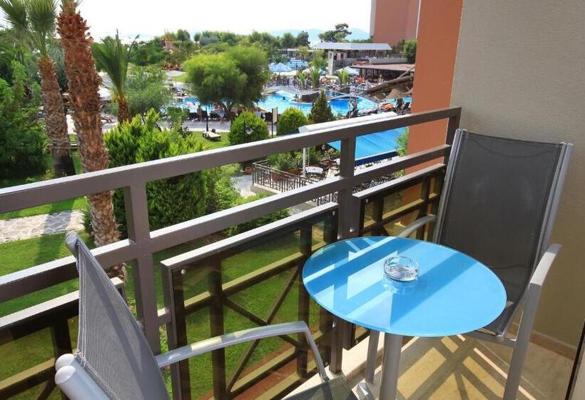 Семейный Номер, Club Yali Hotels & Resort   All Inclusive