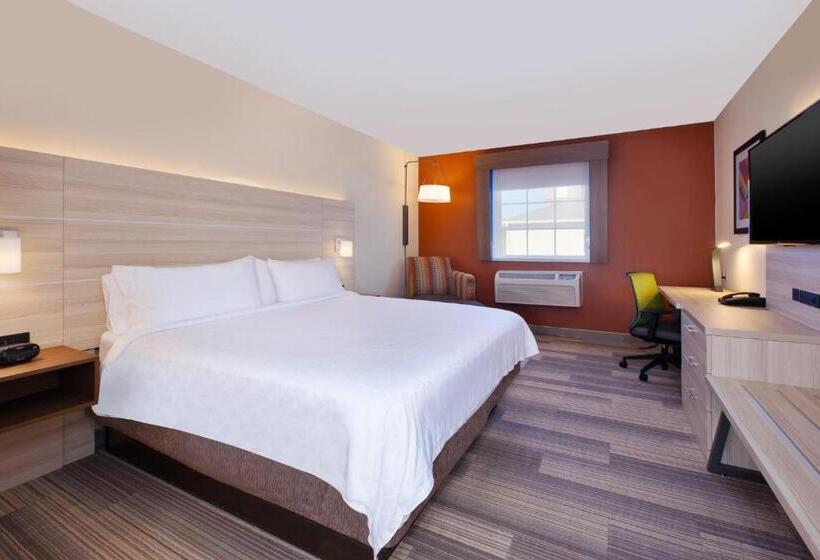 带大床的行政房间, Holiday Inn Express Absecon Atlantic City Area, An Ihg