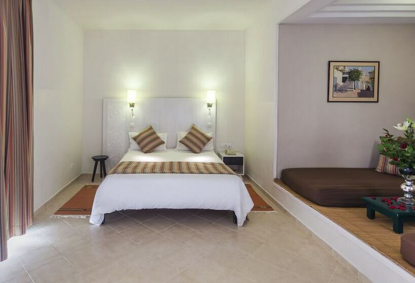 اتاق استاندارد سه نفره, Seabel Alhambra Beach Golf & Spa