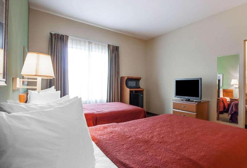 带2个双人床的标准工作室, Quality Inn Joplin I44