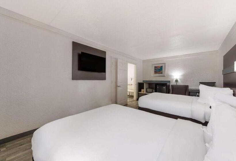 اتاق کلاسیک, Quality Inn & Suites Airport