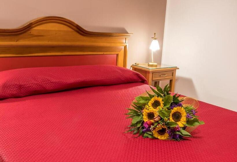 스탠다드 스튜디오, Residence Alberghiero Eolie