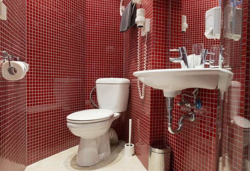 Quarto Estandar, Royal Court