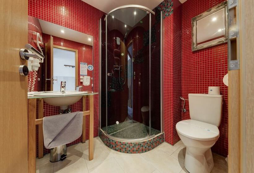 Quarto Superior, Royal Court