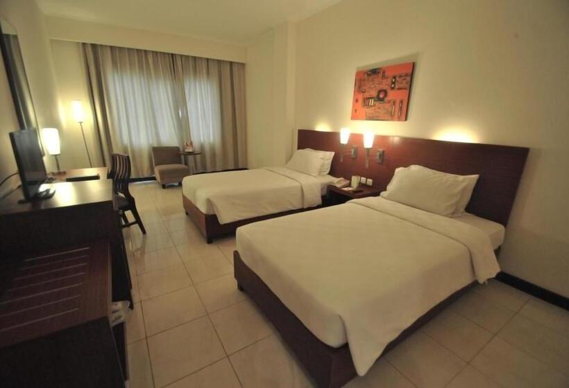 Номер Deluxe, Swiss Belhotel Manokwari