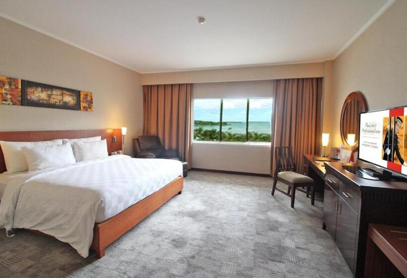 Люкс с Балконом, Swiss Belhotel Manokwari