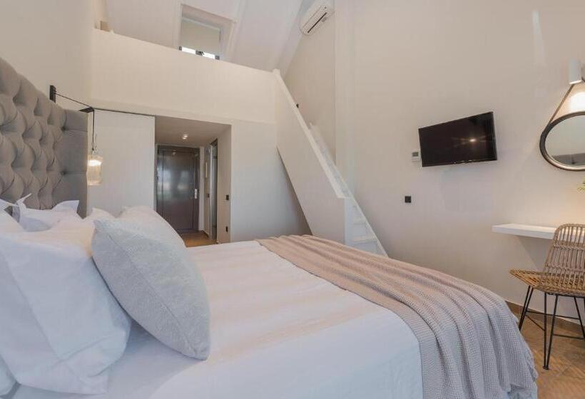سوییت خانوادگی, Eptanisos Beachfront Suites Zante