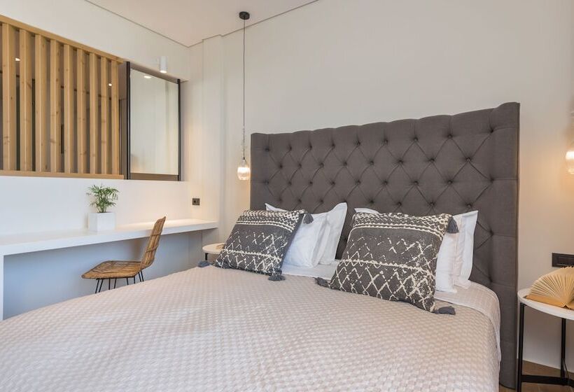 سوییت جونیور با چشم‌انداز دریا, Eptanisos Beachfront Suites Zante