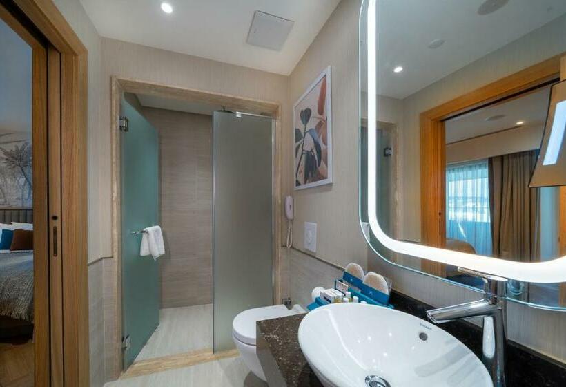 اتاق خانوادگی, Liberty Fabay   Ultra All Inclusive