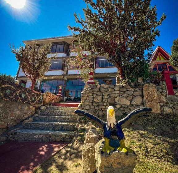 ویلای استاندارد با چشم‌انداز باغ, Hostal Sol Y Lago