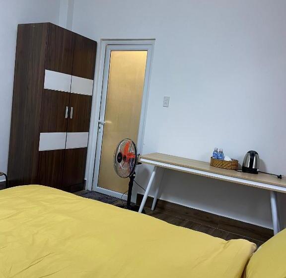 اتاق استاندارد چهار تخته, My House