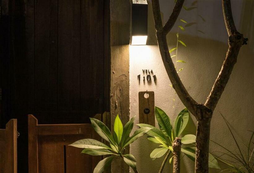 Номер Deluxe, Velawarin