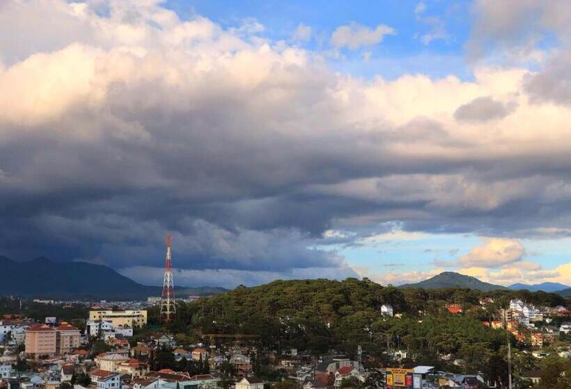 اتاق لوکس, La Pense E Hotel   Dalat