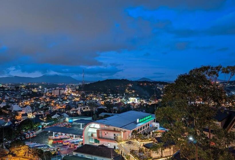 اتاق لوکس, La Pense E Hotel   Dalat