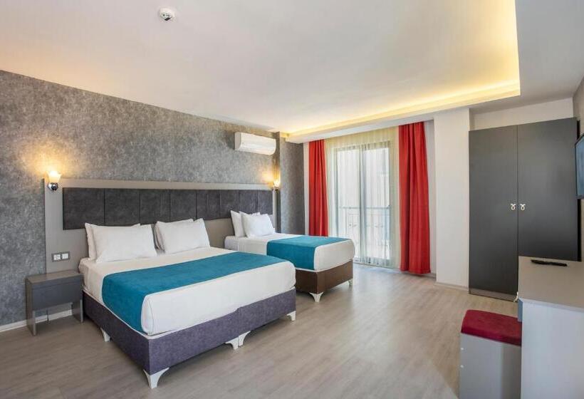 اتاق لوکس سه تخته, Tamara Business Otel