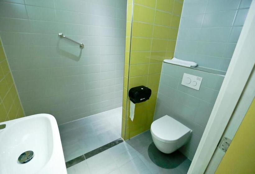 اتاق استاندارد سه نفره, City Hotel Amsterdam