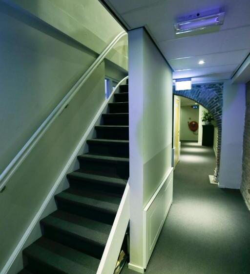 اتاق استاندارد سه نفره, City Hotel Amsterdam