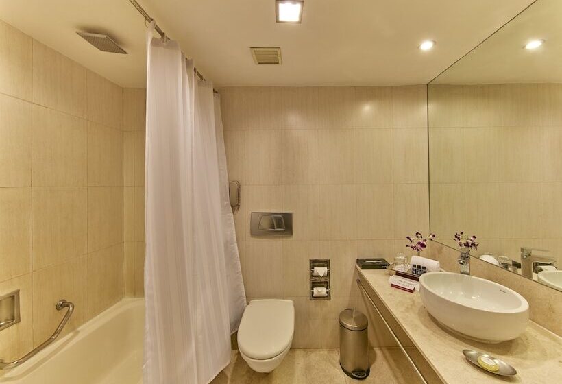 Номер Стандарт, Royal Orchid Central Bangalore, Manipal Centre, Mg Road
