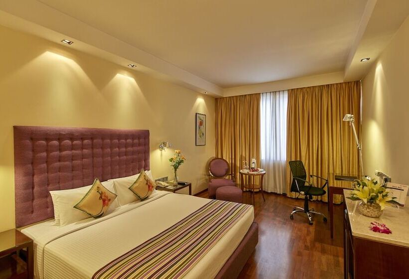 Номер Стандарт, Royal Orchid Central Bangalore, Manipal Centre, Mg Road