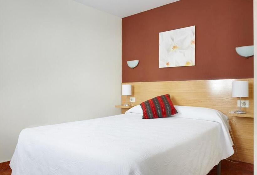 Habitación Cuádruple Estándar, Pensión Txiki Polit