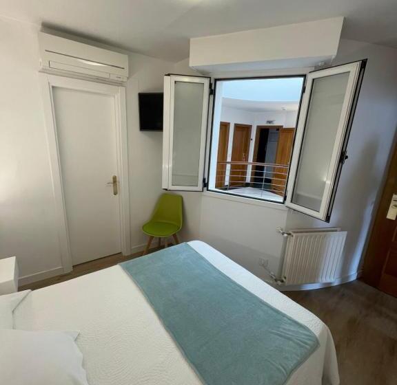 Habitación Individual Basic, Pensión Txiki Polit