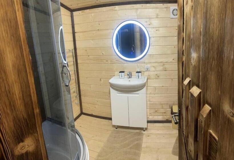 デラックスルーム, верховинський водограй