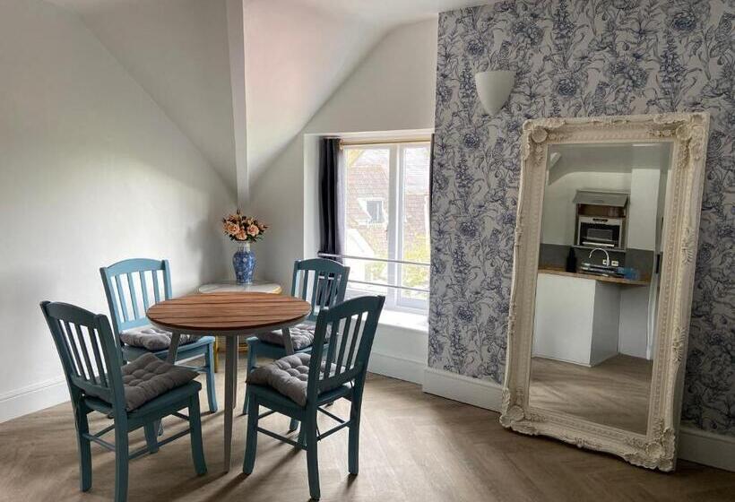 Апартаменты 1 Спальня Вид на Сад, Croydon Hall